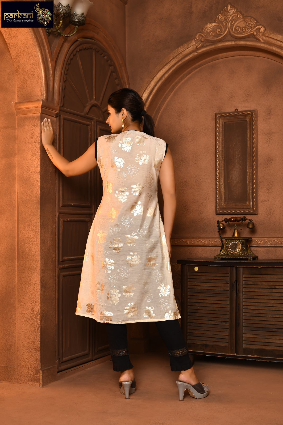 Buy Cream Kurti In Cotton Silk With Resham And Sequins Embroidery And  Matching Facemask KALKI Fashion India